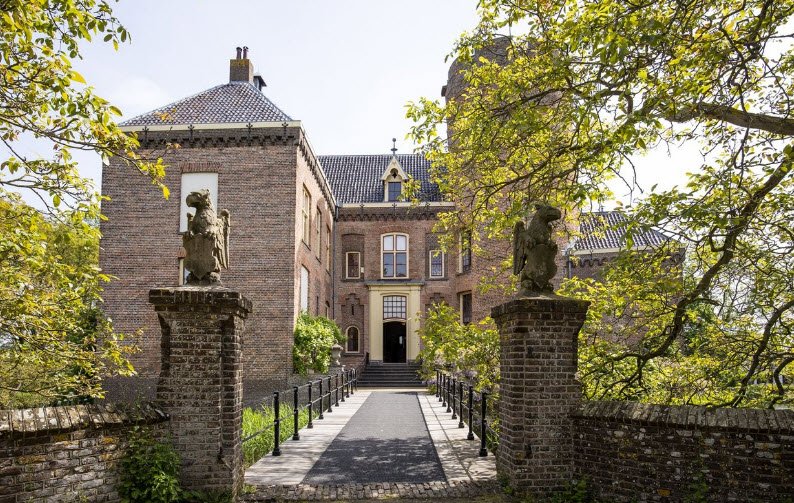 Castle Loenersloot Foundation, Netherlands